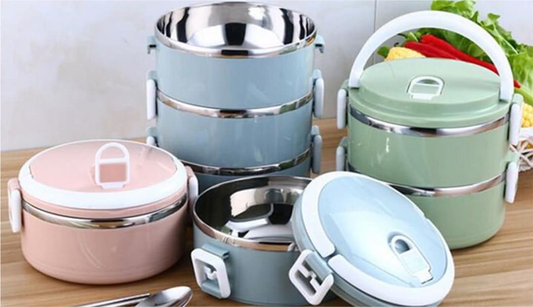 Cleans & Deodorizes Lunch Boxes