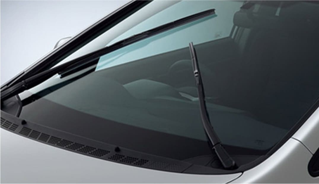 Cleans Windshields