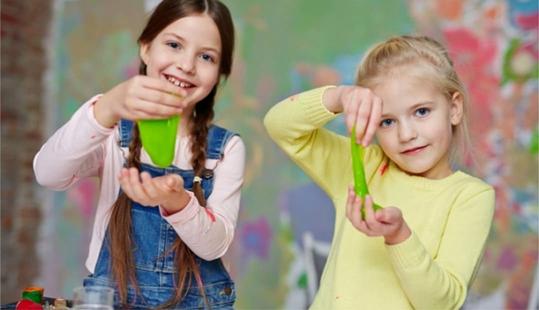 Creates your own Play Clay Plaques
