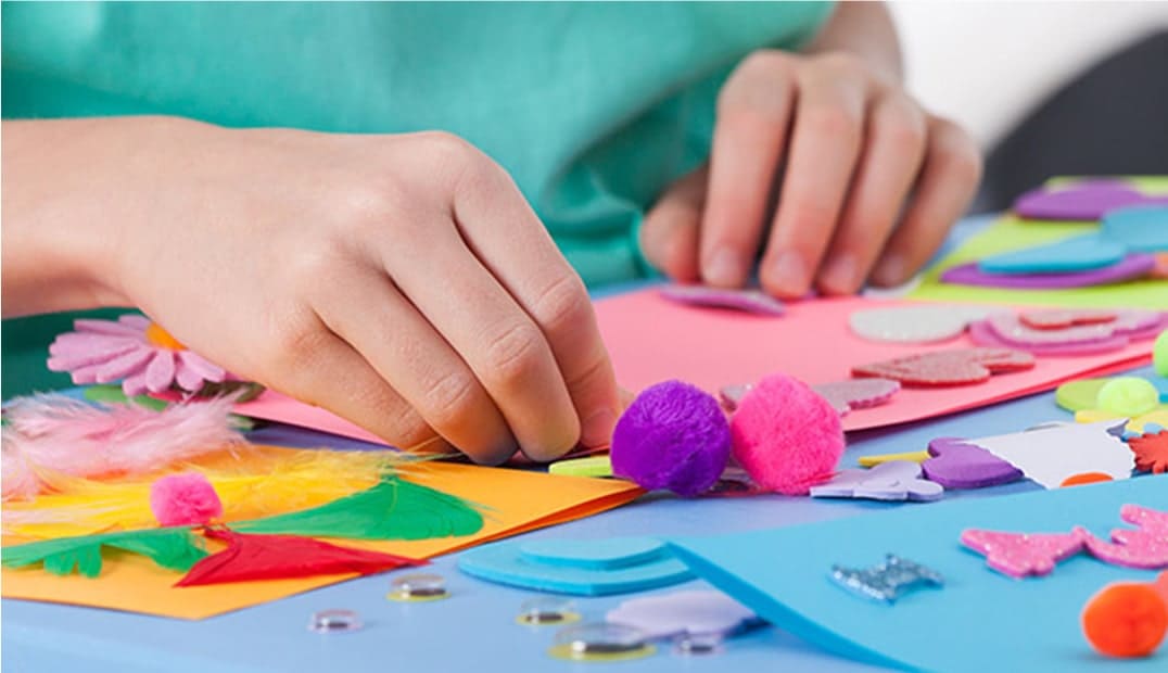 Creates your own Play Clay Jewelry